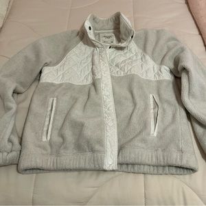 Abercrombie women’s fleece jacket